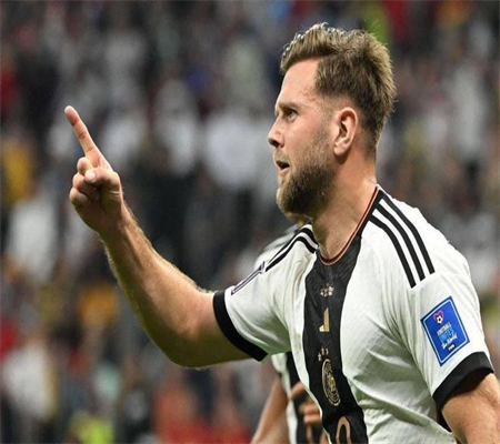 Bayern Munich Đã Hỏi Về Tình Hình Cole Will Nhưng Chelsea Không Muốn Để Người